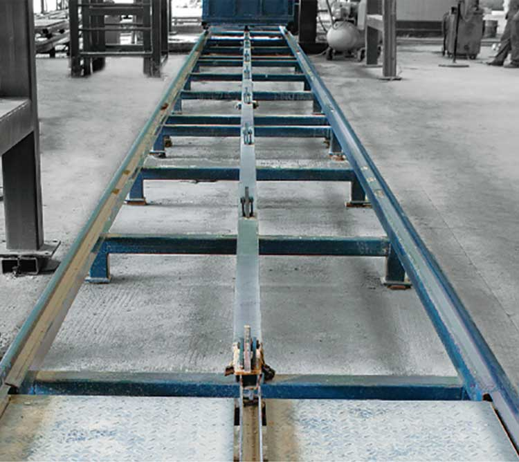 加(jia)氣線行走軌道(dào)