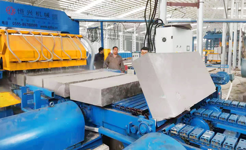 泡沫混凝(níng)土自保溫(wen)砌塊設備(bèi)生産工藝(yì)